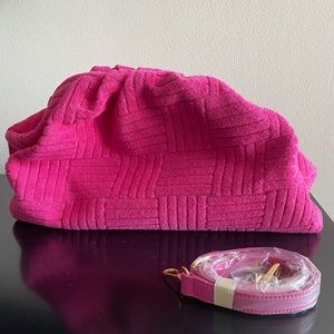 Terrycloth Dumpling Clutch NWOT (Bottega dupe)